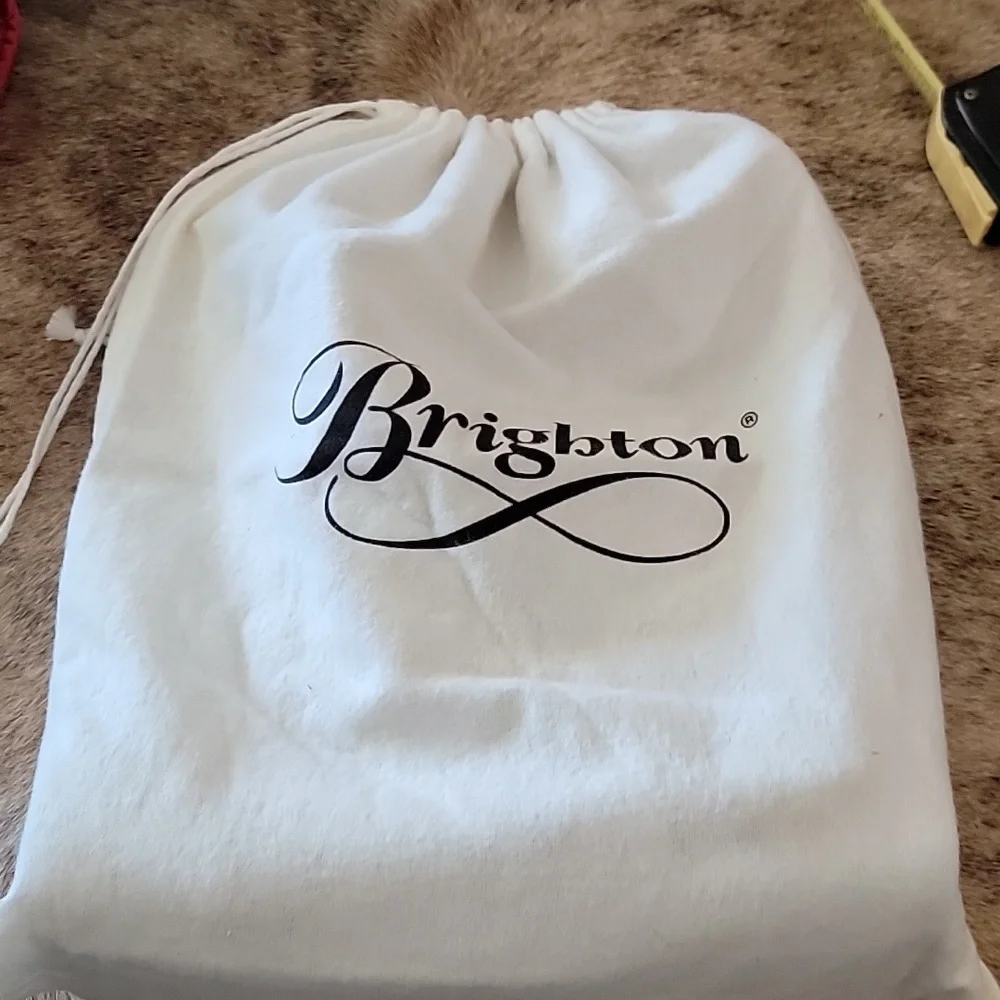 Brighton Brown Croc Leather Shoulder Bag - Picture 15 of 15